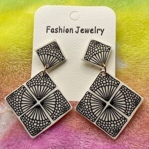 Acrylic Dangle Post Earrings White and Black Geometric Embossed Print